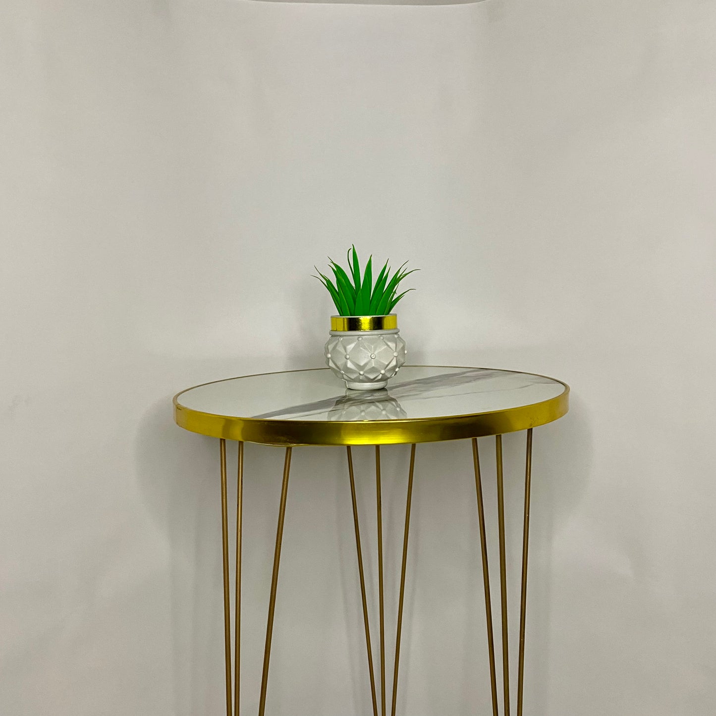 Artificial Cute Mini Shrub Plants with Golden Collar Pot small table vase guldan for Home, Kitchen and Office Decor
