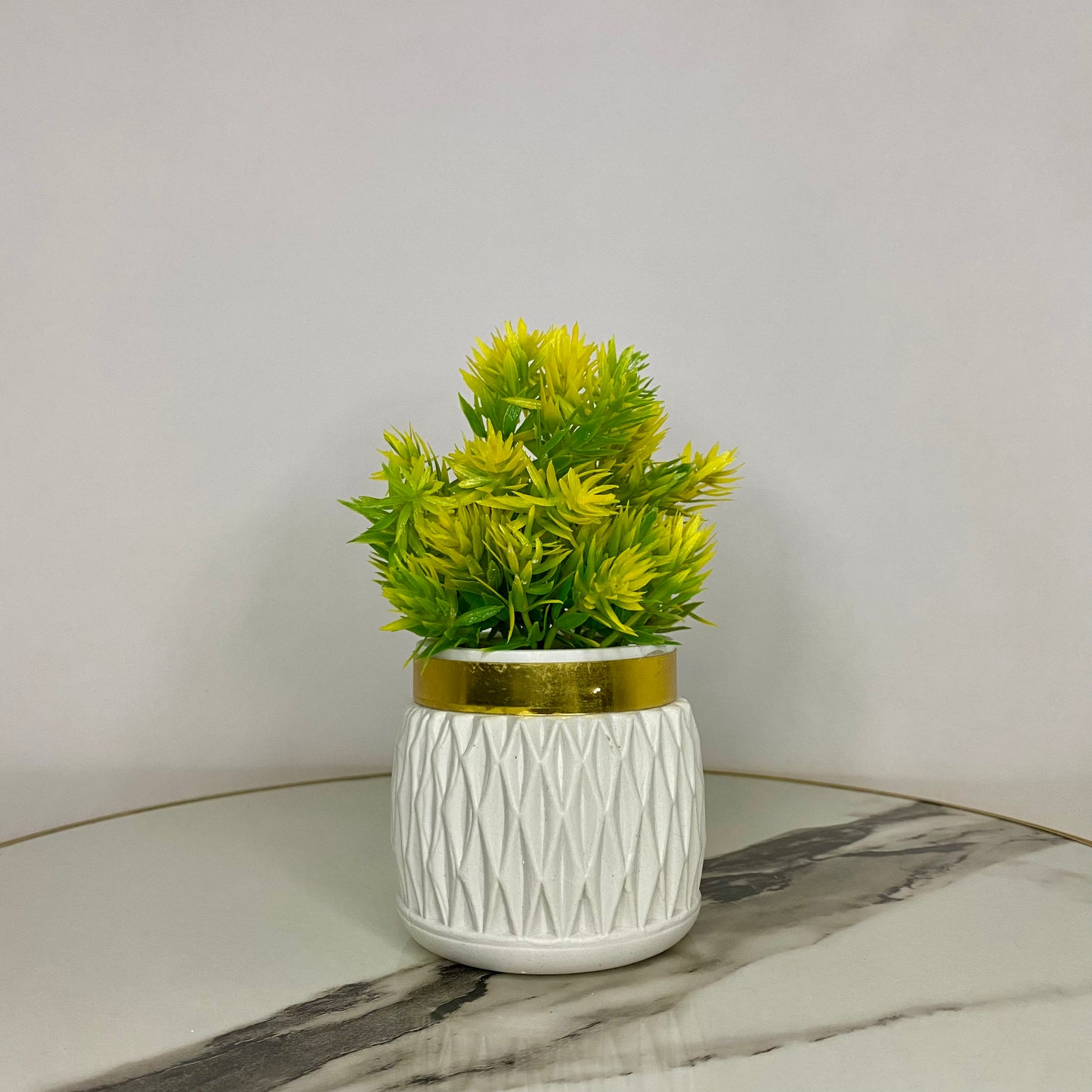 Artificial Miniature plant for Home and Office Decor, Small table vase guldan for Home, Kitchen and Office Decor