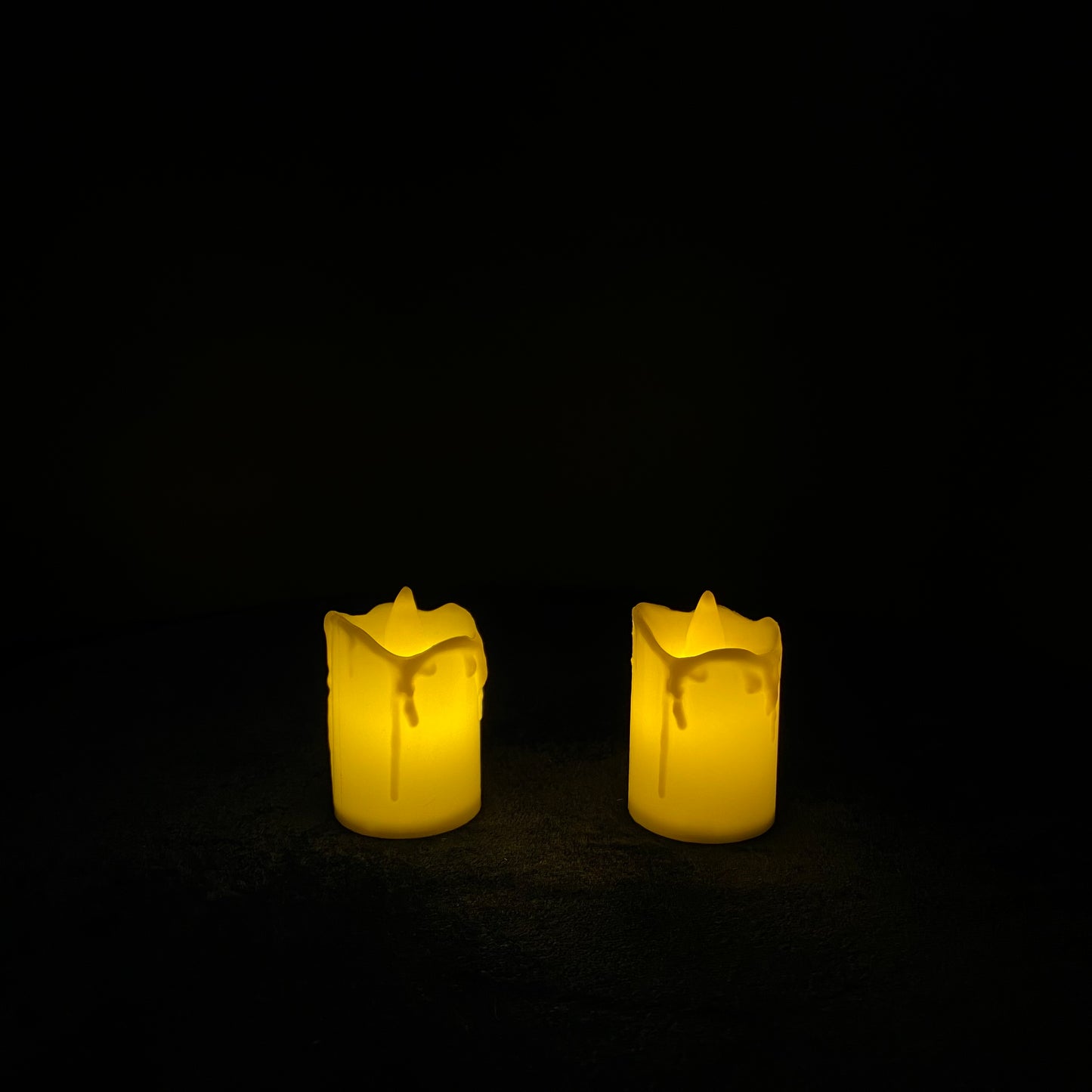 LED Smokeless and Flameless Candles with Realistic Wax effect Decor for Shelves and Tables