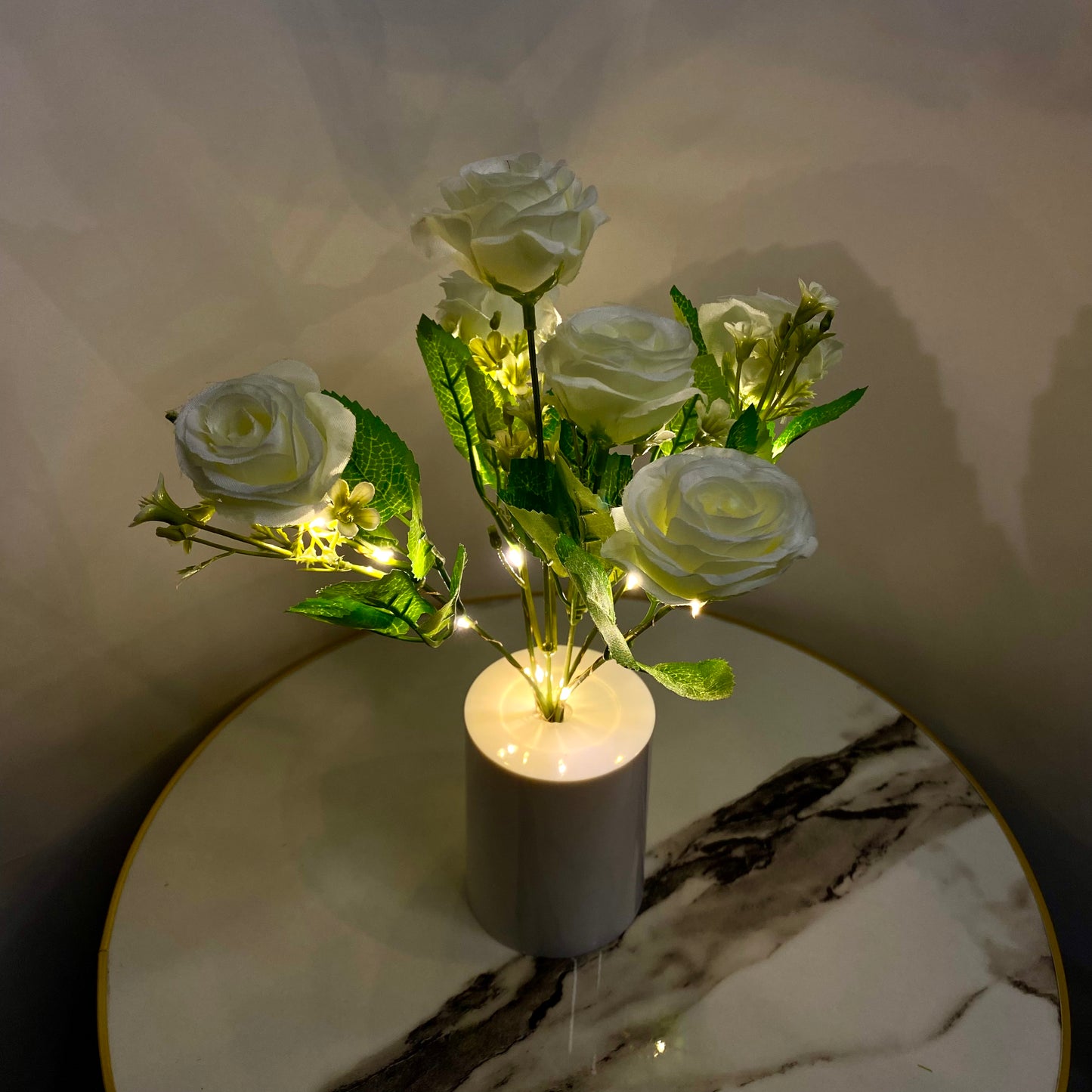 Aesthetic White Rose Flower Table Lamp Desk with LED Night Lights Battery Operated Artificial Whiteflowers with Vase Table Centerpieces for Home Living Room Birthday Holiday Party Wedding Decor