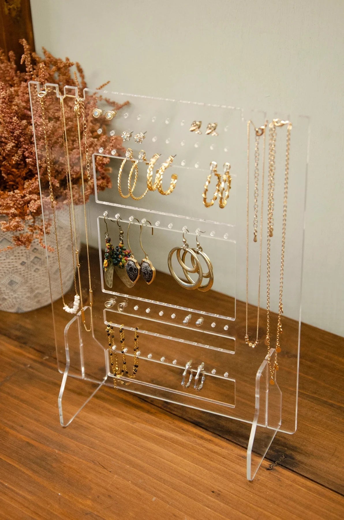 Elegant Acrylic Jewelry Organizer for Ladies and Girls β Stylish & Space-Saving